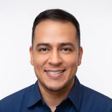 Damián Montes, Gerente de Sucursal, Star Marine Cancún
